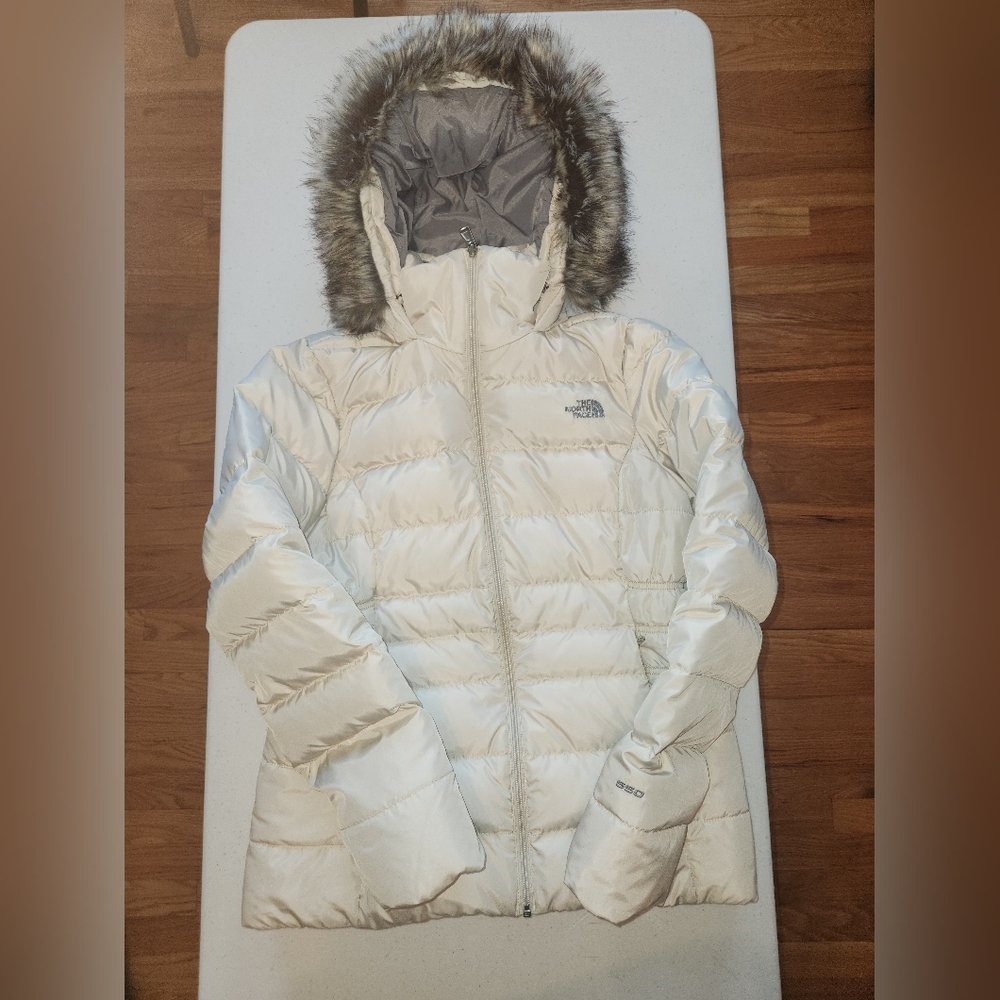 The North Face Gotham II Hooded Women’s Jacket W/ Faux Fur Trim SZ MED